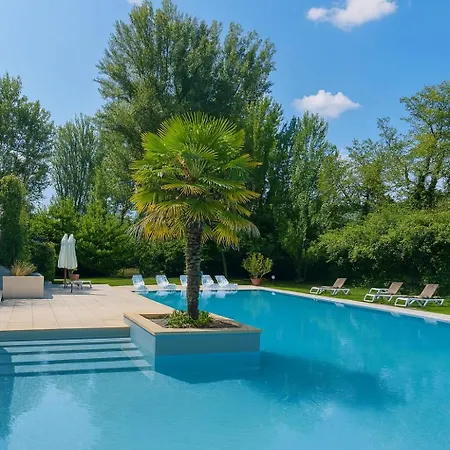 Hotel La Segaliere Bar 3*