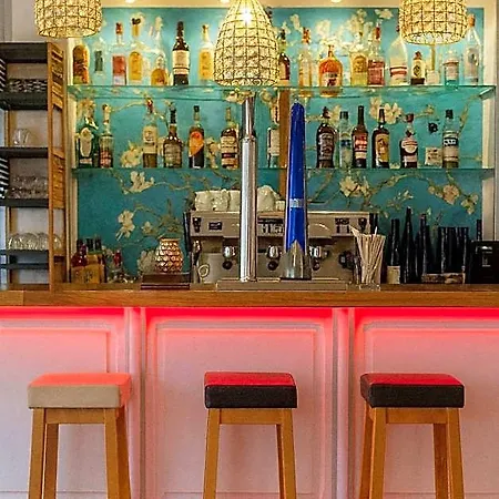 La Segaliere Bar Hotel Cajarc